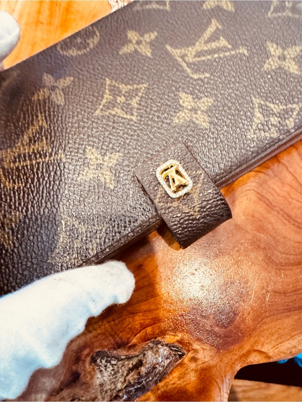Louis Vuitton monogram wallet, reinvented fold converted Crossbody - Picture 8 of 15